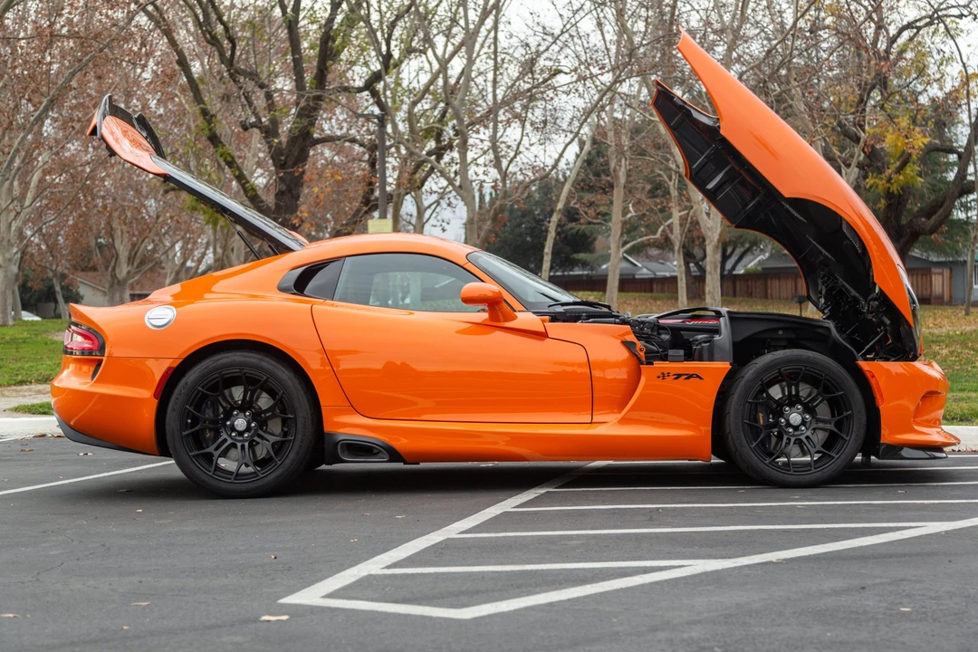 2014 Dodge Viper 5th Gen - Image 12 of 31