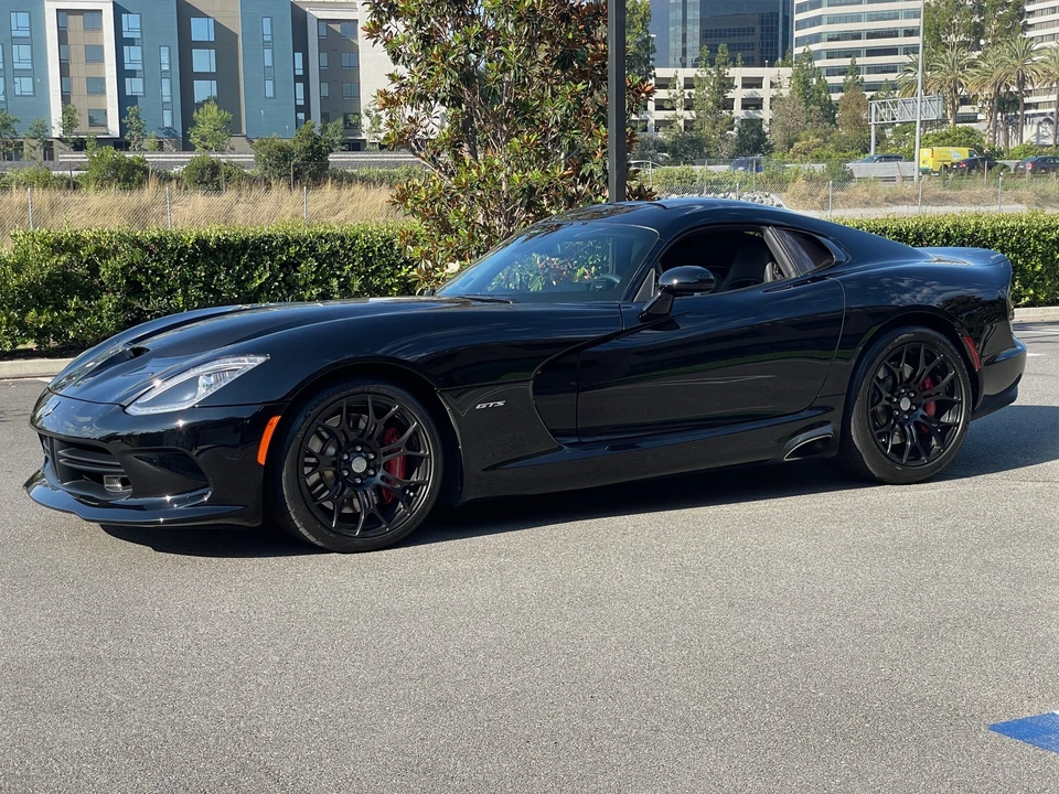2014 Dodge Viper 5th Gen - Image 3 of 31