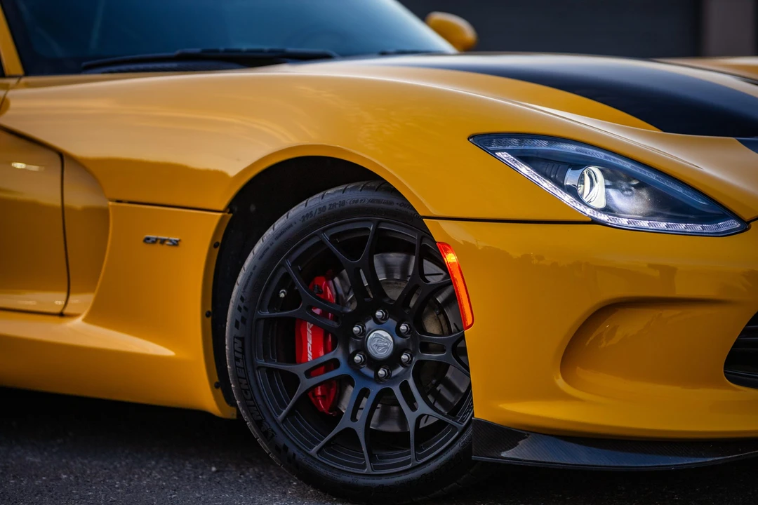 2014 Dodge Viper 5th Gen - Image 15 of 31