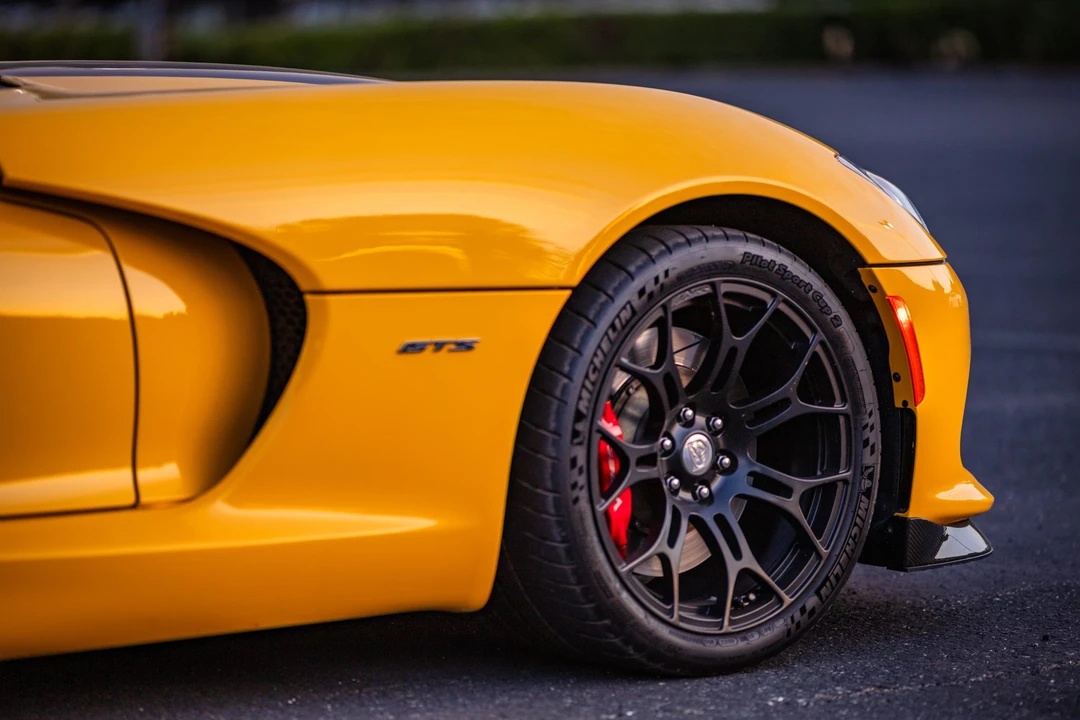 2014 Dodge Viper 5th Gen - Image 14 of 31