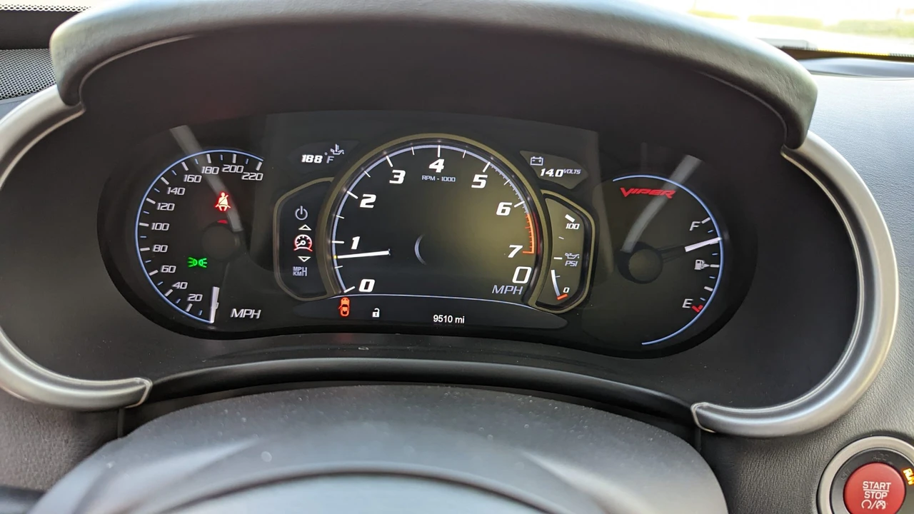 2014 Dodge Viper 5th Gen - Image 23 of 31