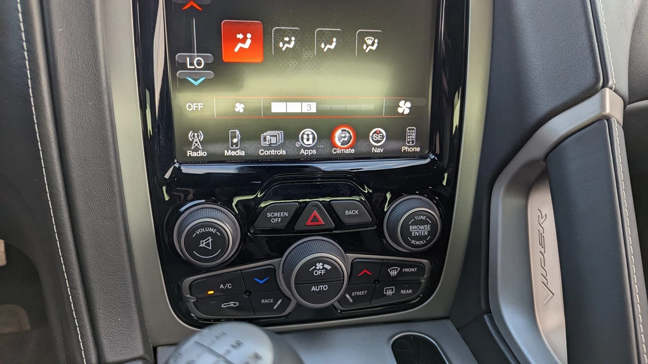 2014 Dodge Viper 5th Gen - Image 25 of 31