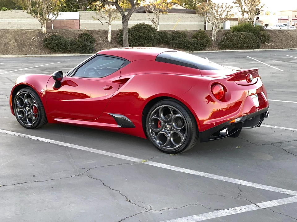 2015 Alfa Romeo 4C Coupe - Image 3 of 31