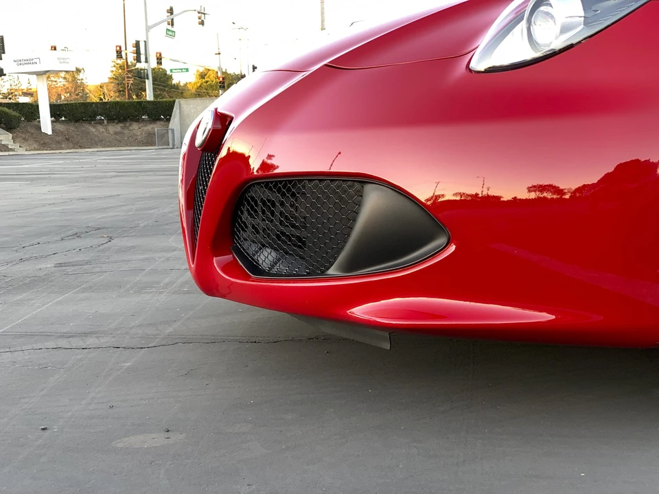 2015 Alfa Romeo 4C Coupe - Image 11 of 31
