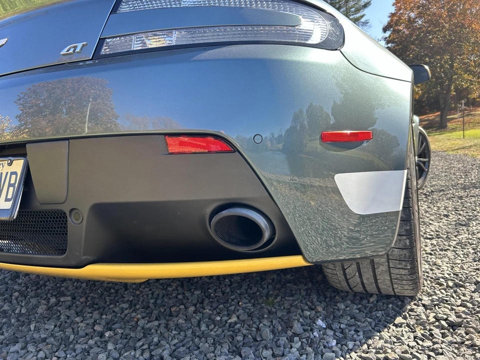 2015 Aston Martin V8 Vantage (2006-2017) - Image 18 of 31