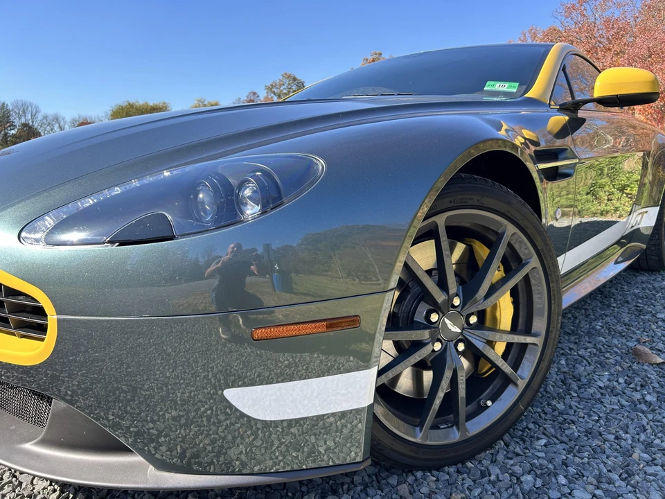2015 Aston Martin V8 Vantage (2006-2017) - Image 19 of 31