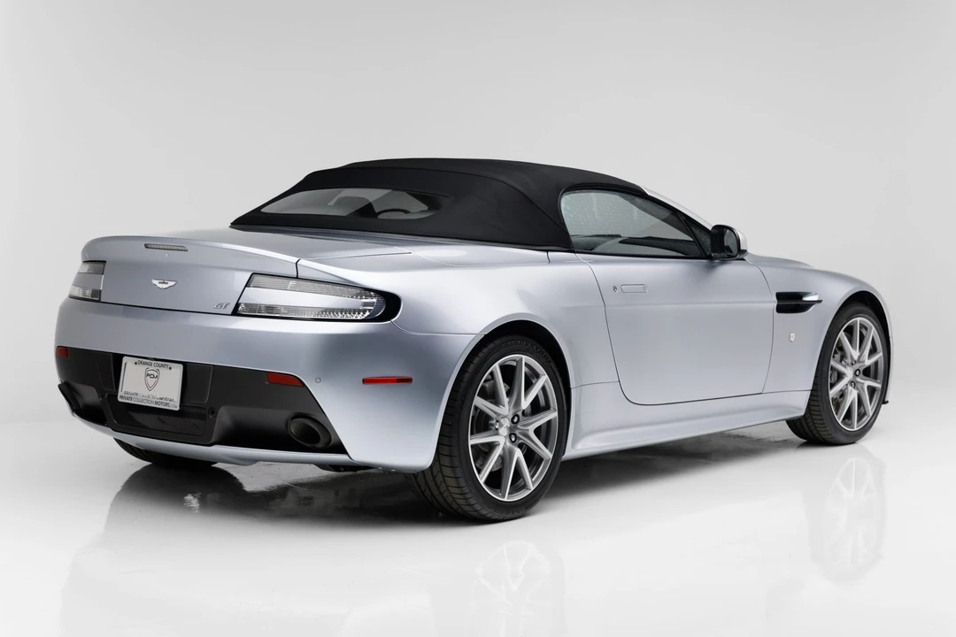 2015 Aston Martin V8 Vantage (2006-2017) - Image 15 of 31