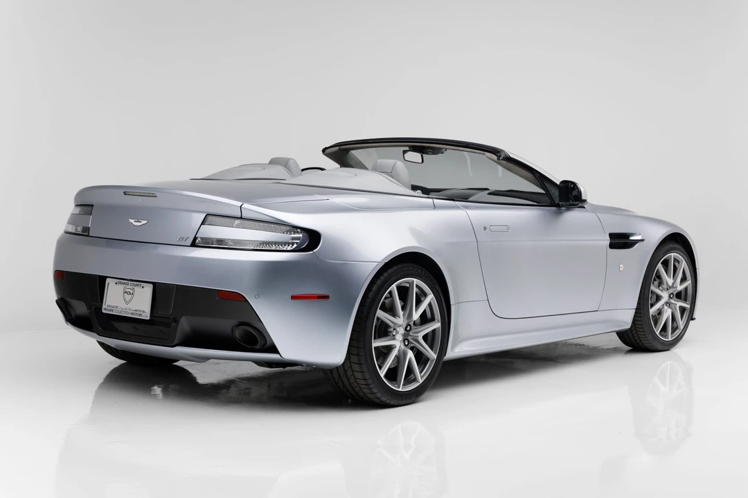 2015 Aston Martin V8 Vantage (2006-2017) - Image 8 of 31