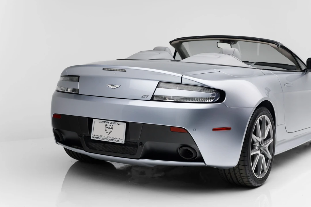2015 Aston Martin V8 Vantage (2006-2017) - Image 29 of 31