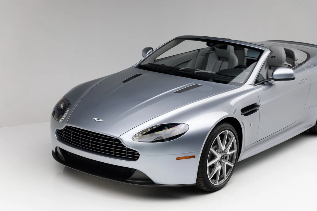 2015 Aston Martin V8 Vantage (2006-2017) - Image 24 of 31