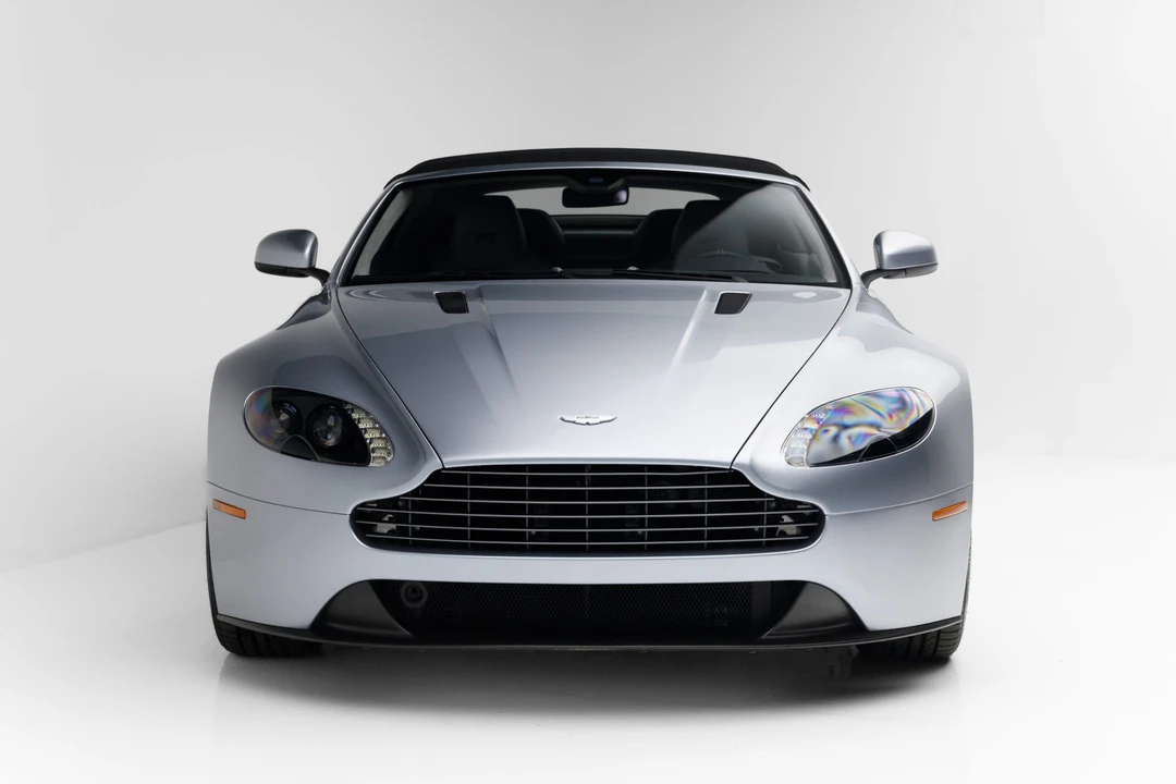 2015 Aston Martin V8 Vantage (2006-2017) - Image 17 of 31