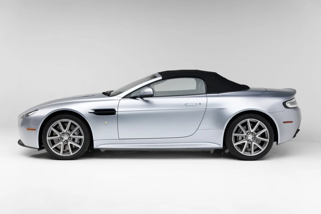 2015 Aston Martin V8 Vantage (2006-2017) - Image 11 of 31