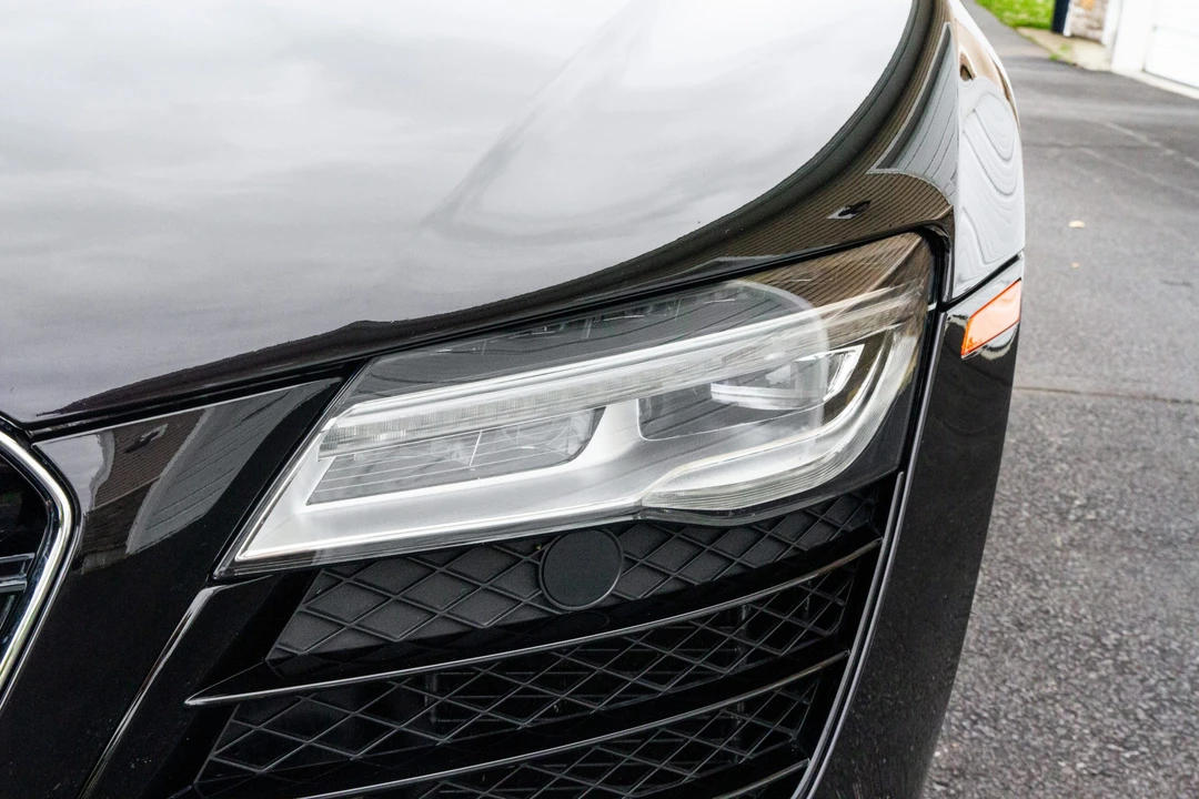 2015 Audi 42 R8 - Image 13 of 31