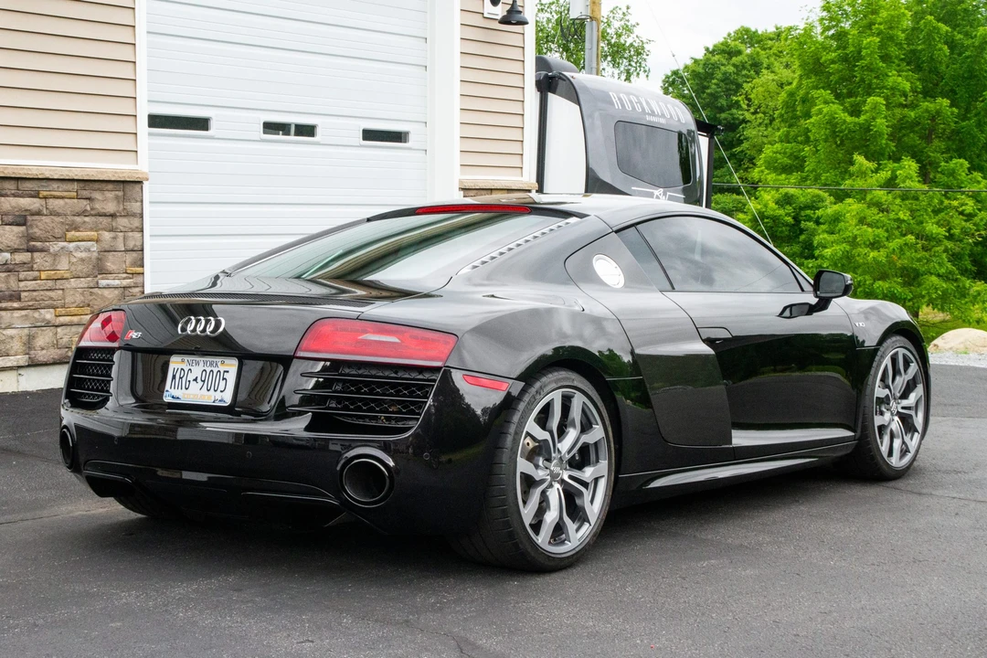 2015 Audi 42 R8 - Image 5 of 31