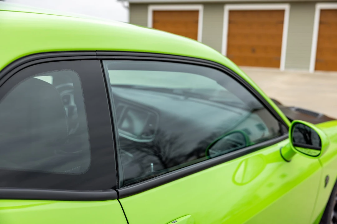 2015 Dodge Challenger SRT Hellcat 3rd Gen - Image 24 of 31