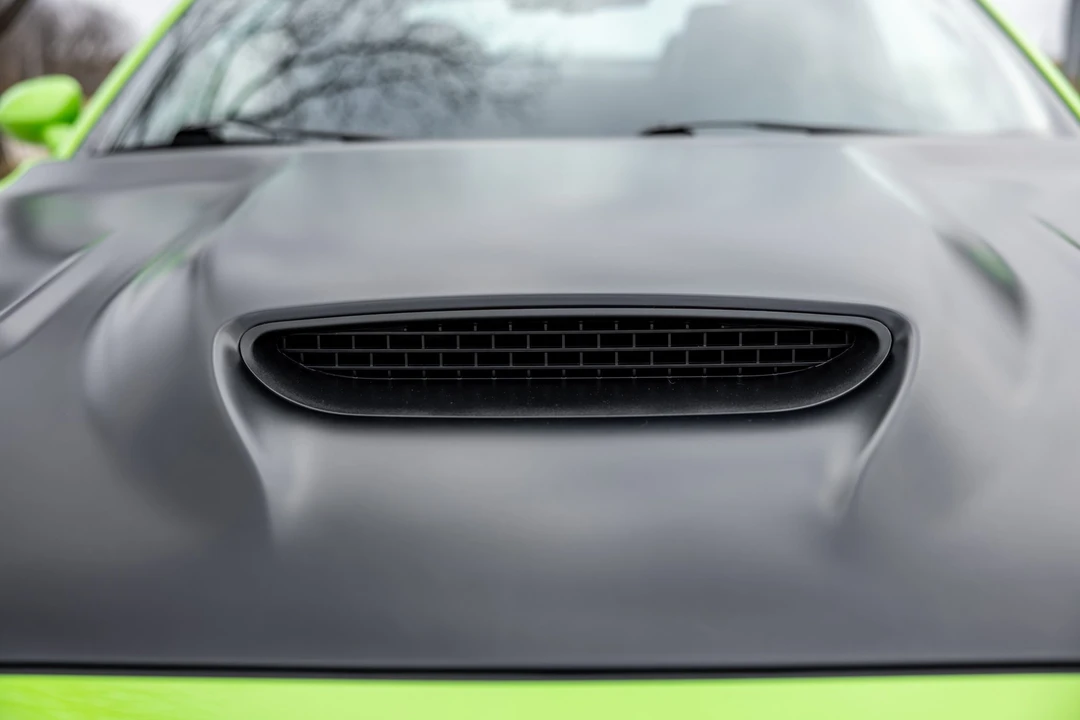 2015 Dodge Challenger SRT Hellcat 3rd Gen - Image 15 of 31
