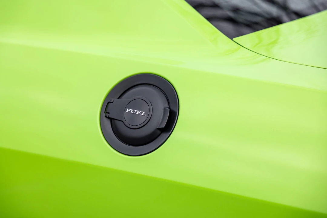 2015 Dodge Challenger SRT Hellcat 3rd Gen - Image 27 of 31