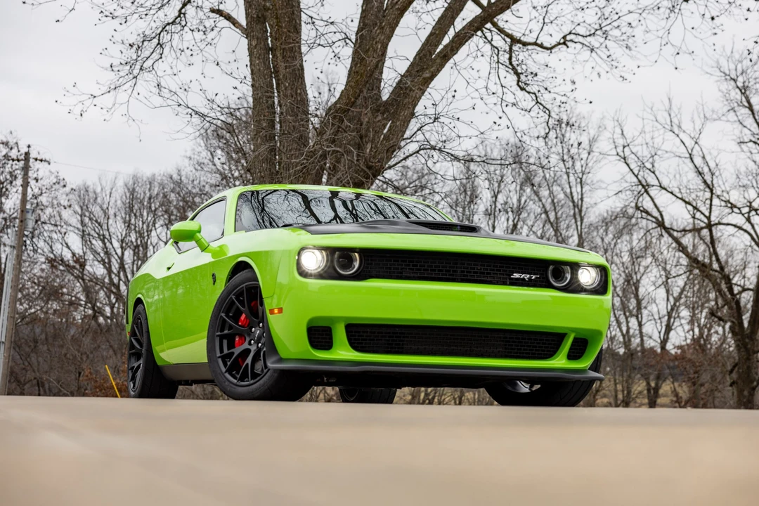 2015 Dodge Challenger SRT Hellcat 3rd Gen - Image 3 of 31
