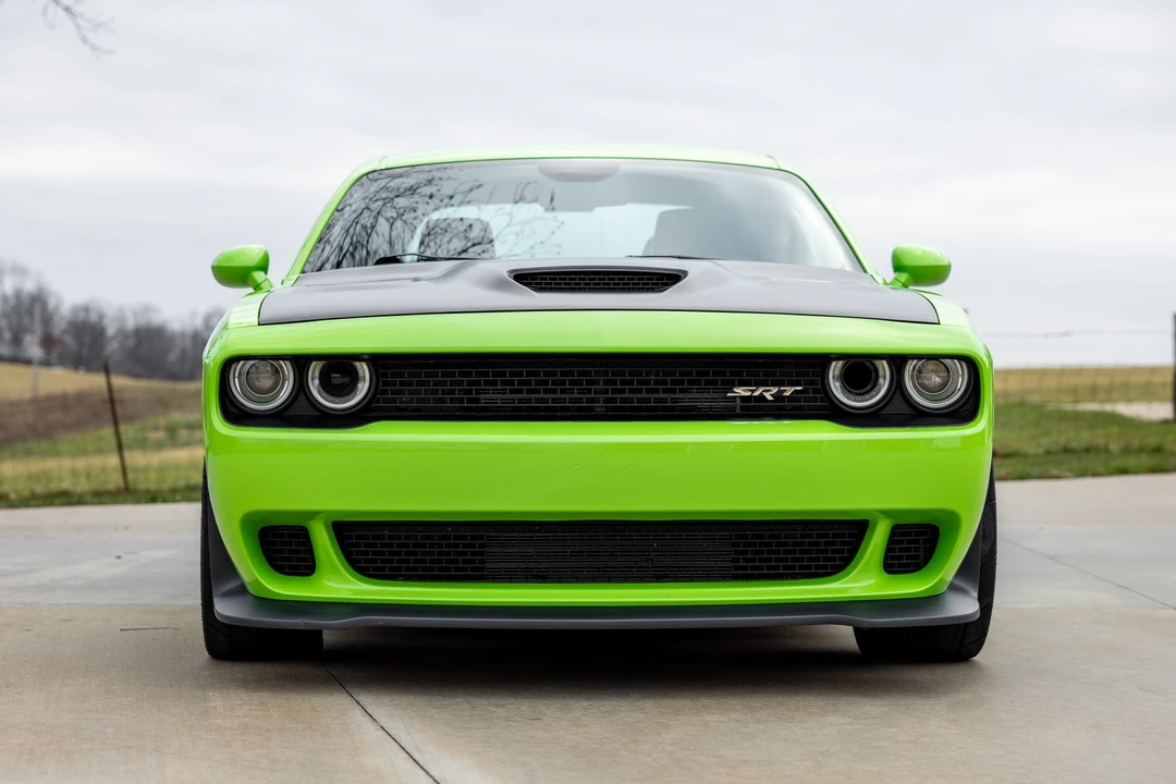 2015 Dodge Challenger SRT Hellcat 3rd Gen - Image 4 of 31
