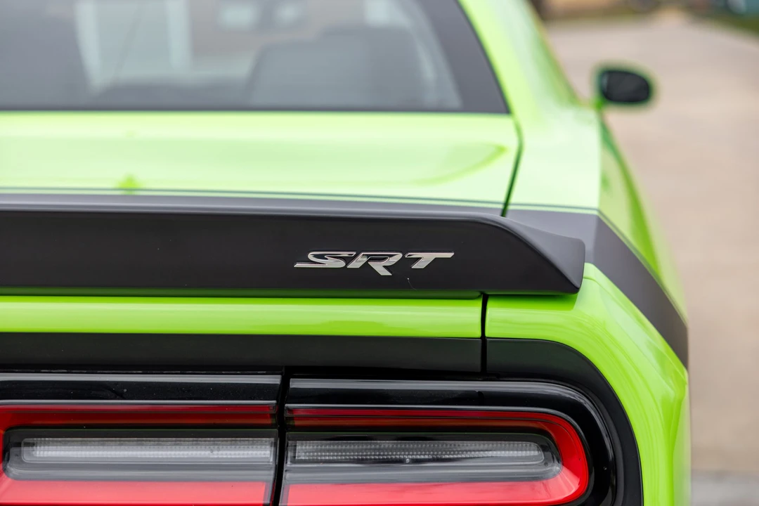 2015 Dodge Challenger SRT Hellcat 3rd Gen - Image 29 of 31