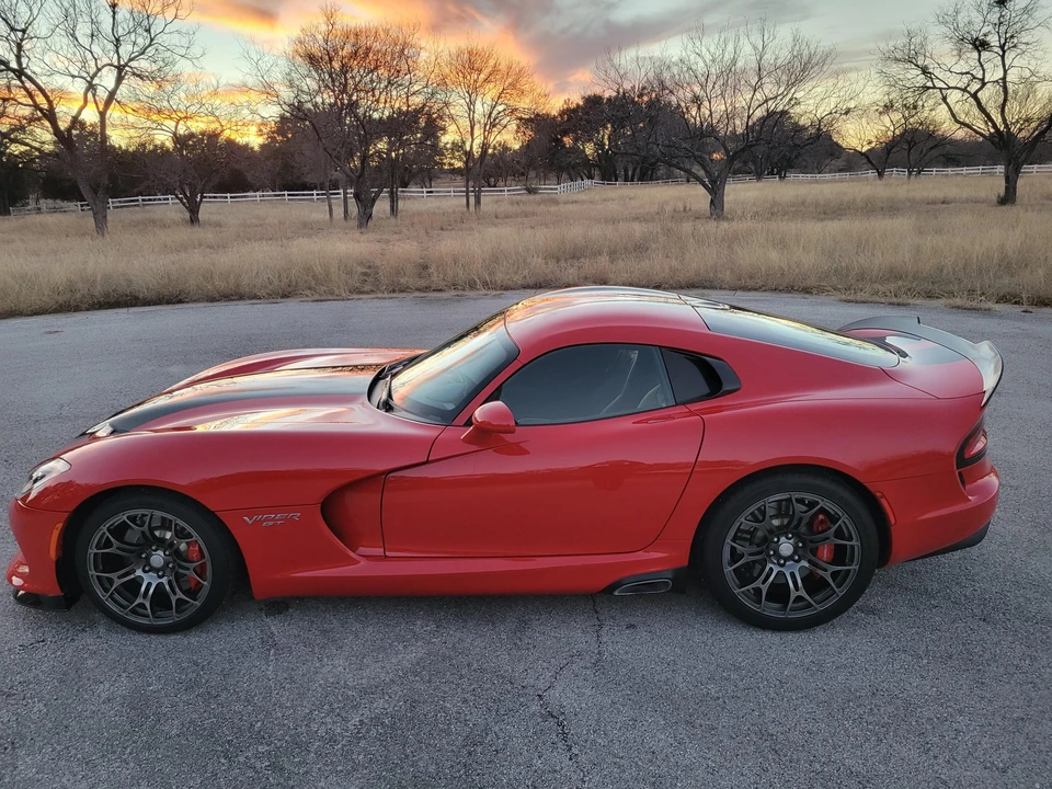 2015 Dodge Viper 5th Gen - Image 20 of 31