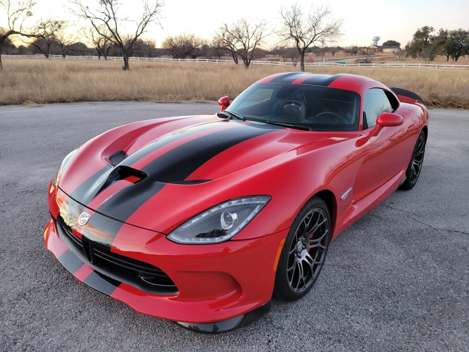 2015 Dodge Viper 5th Gen - Image 3 of 31