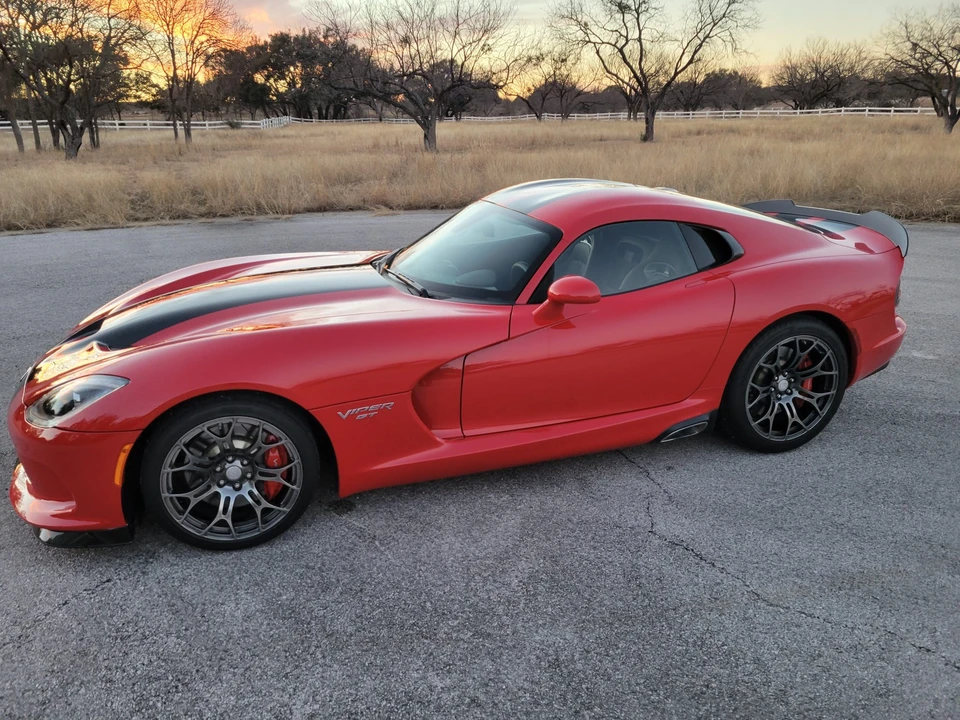 2015 Dodge Viper 5th Gen - Image 22 of 31