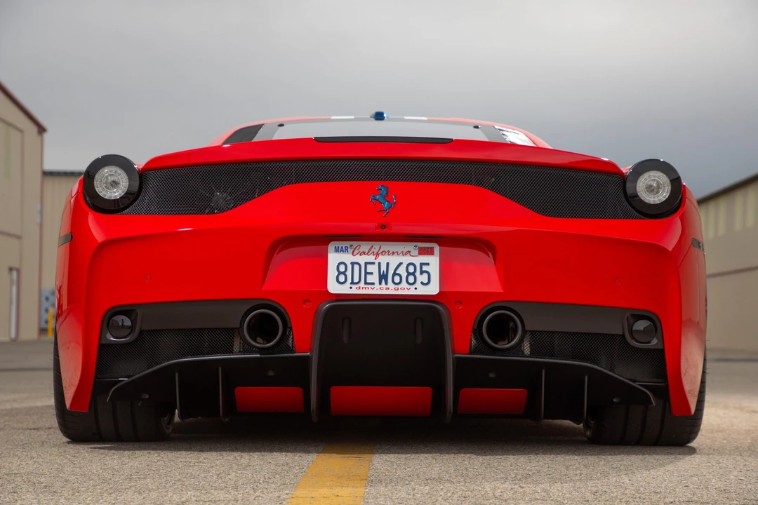 2015 Ferrari 458 Speciale - Image 20 of 31