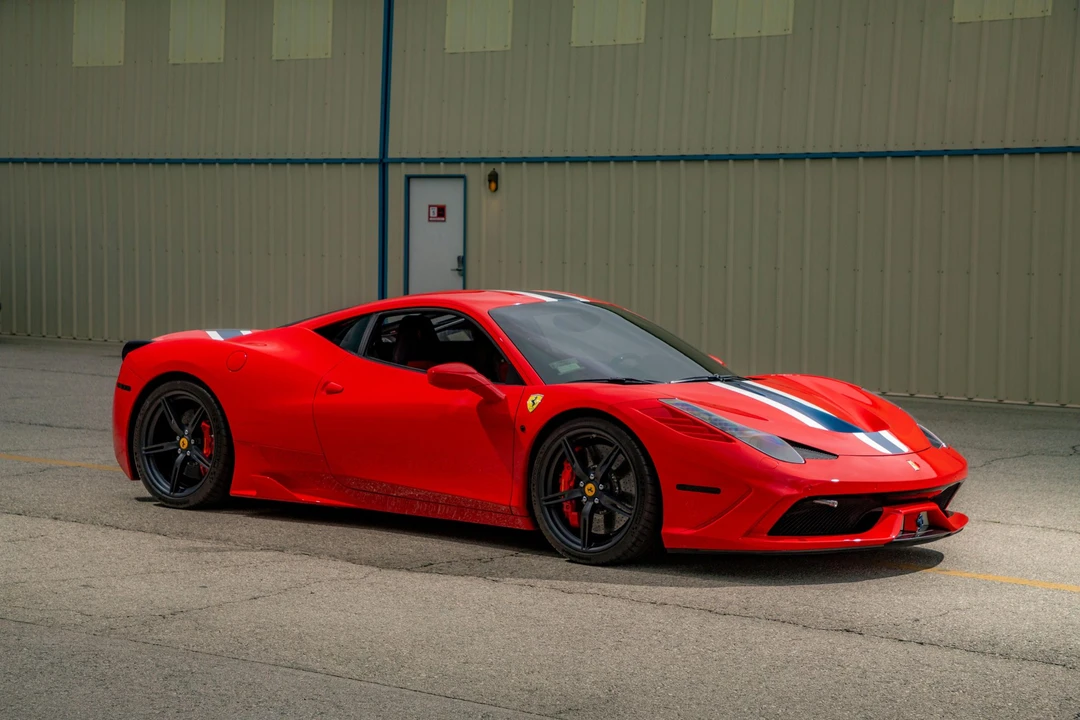 2015 Ferrari 458 Speciale - Image 31 of 31