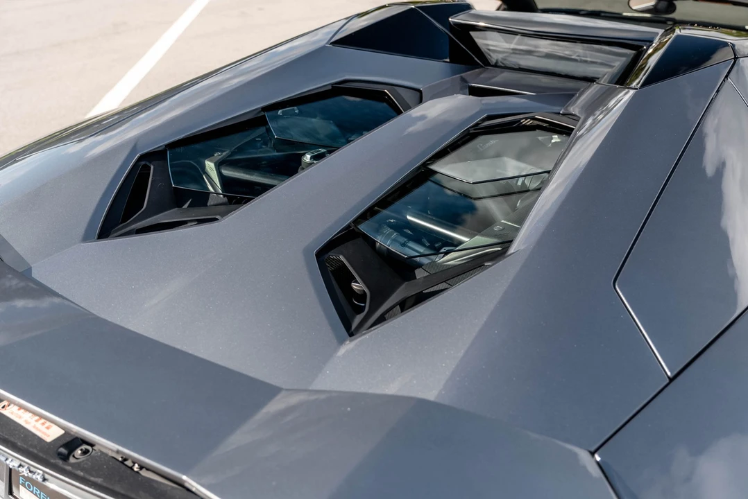 2015 Lamborghini Aventador LP700-4 - Image 27 of 31