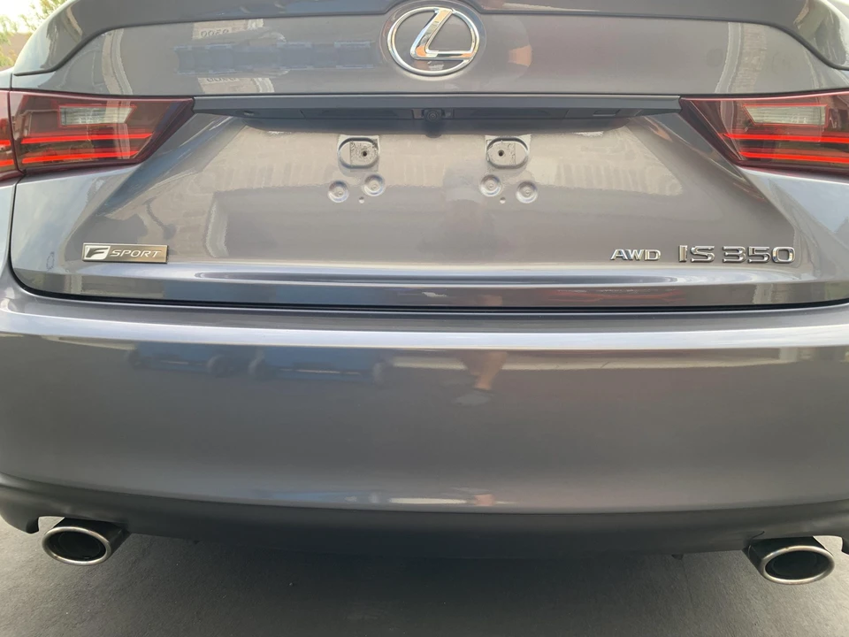 2015 Lexus IS 3rd Gen - Image 23 of 31