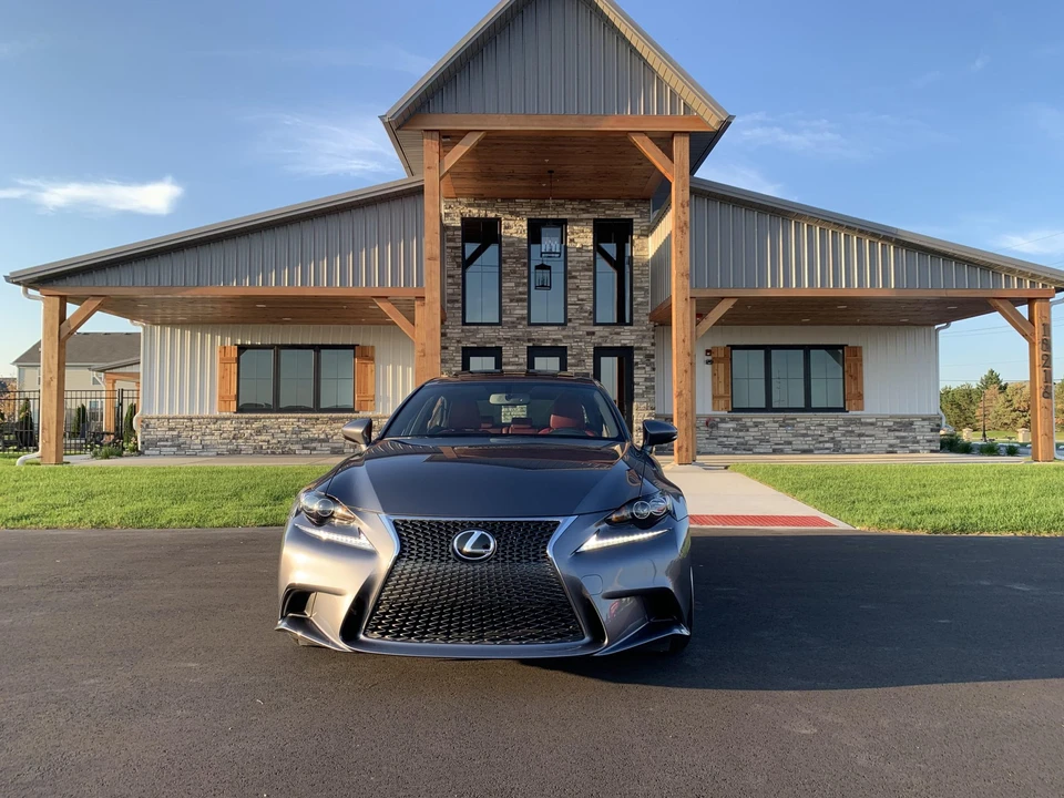 2015 Lexus IS 3rd Gen - Image 3 of 31