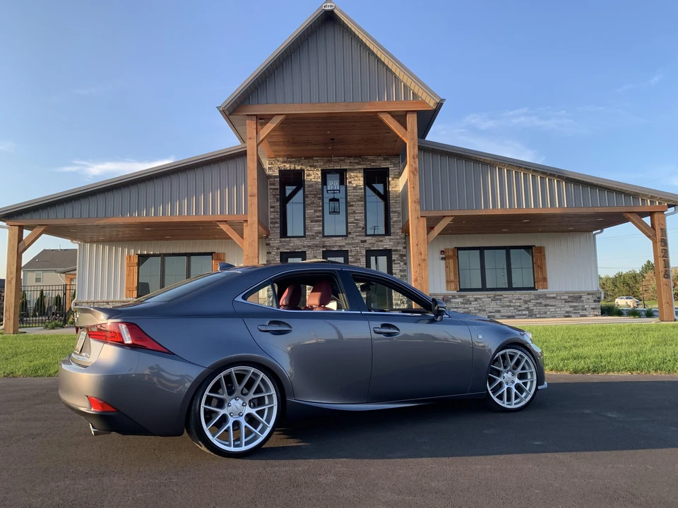 2015 Lexus IS 3rd Gen - Image 7 of 31