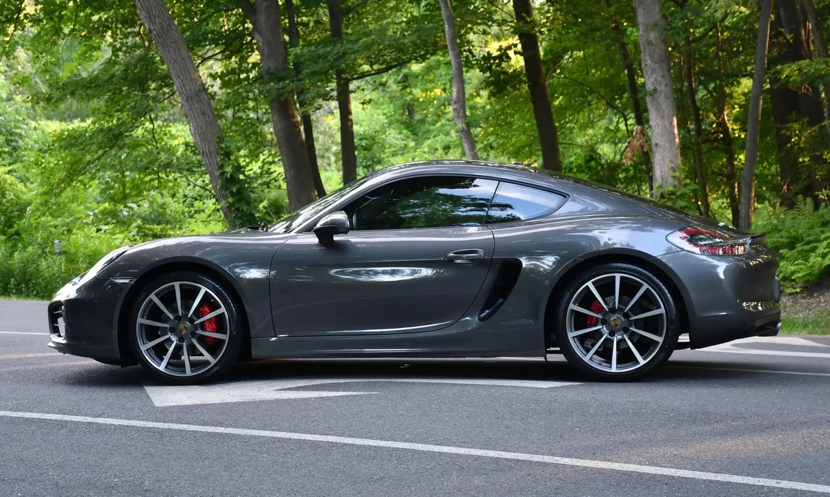 2015 Porsche 981 Cayman S - Image 4 of 6