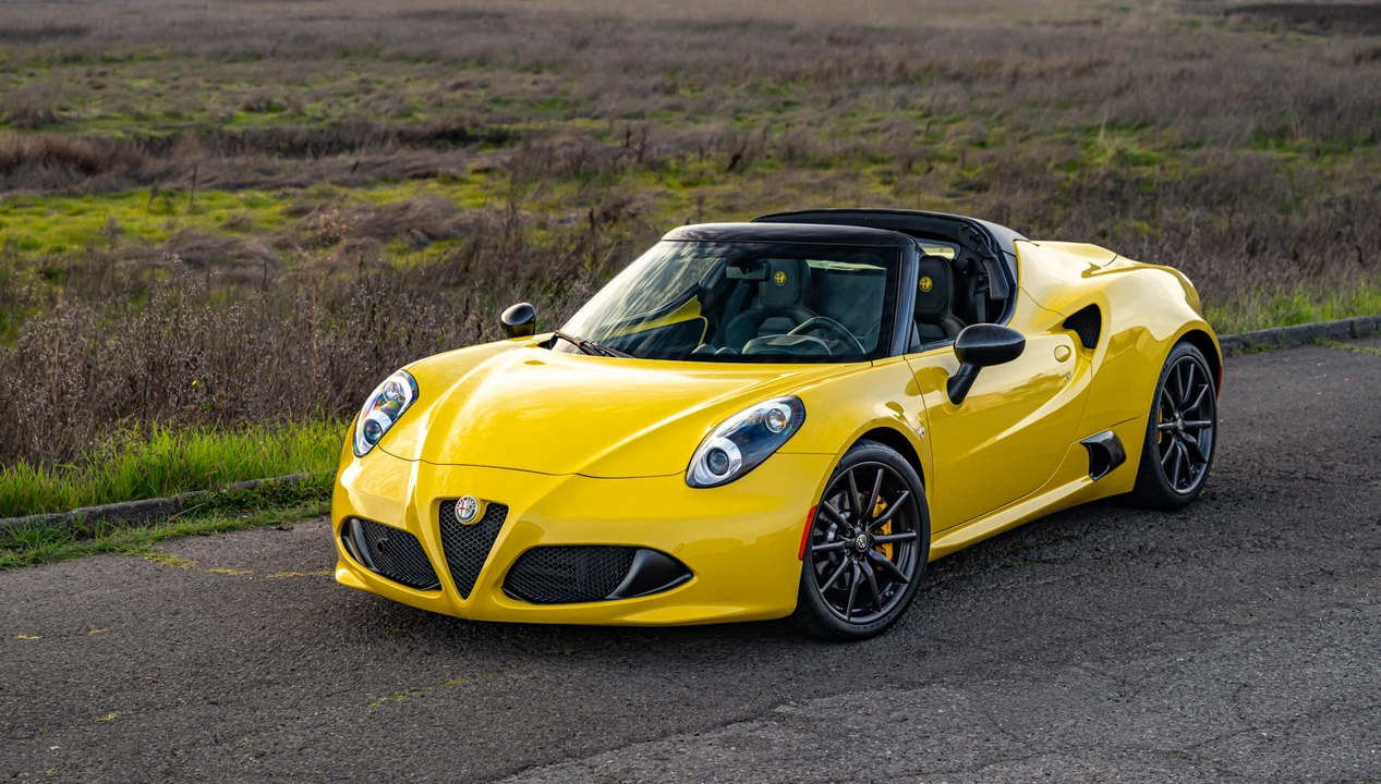 2016 Alfa Romeo 4C Spider - Image 9 of 31