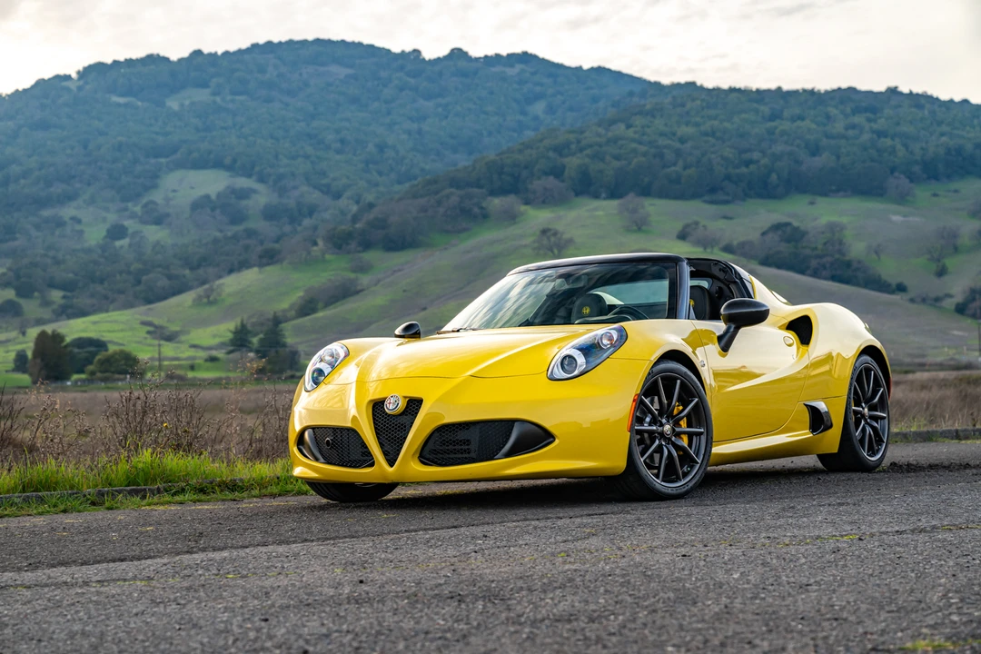 2016 Alfa Romeo 4C Spider - Image 11 of 31