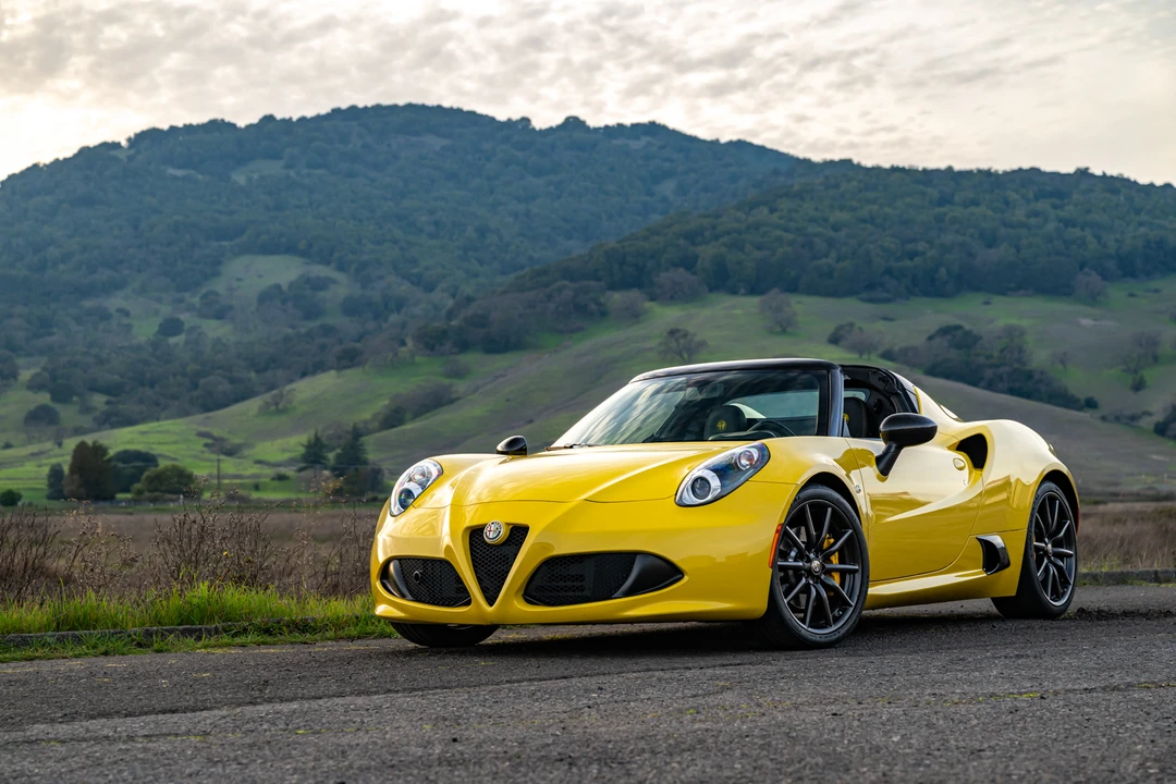 2016 Alfa Romeo 4C Spider - Image 12 of 31