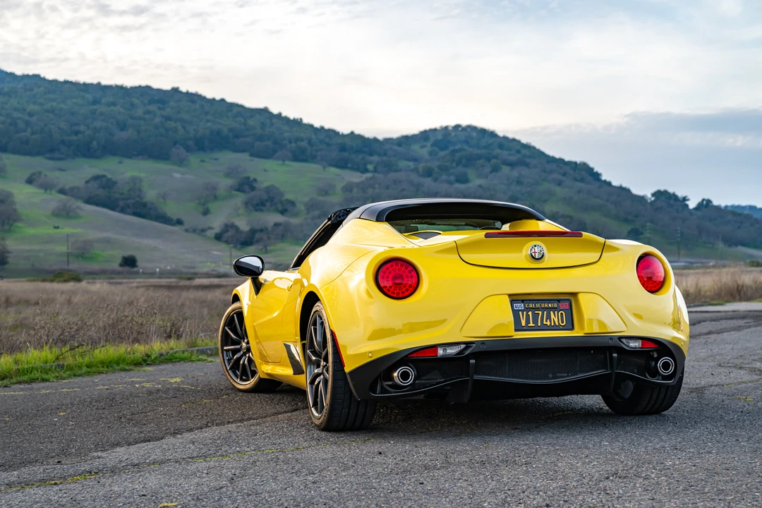 2016 Alfa Romeo 4C Spider - Image 25 of 31
