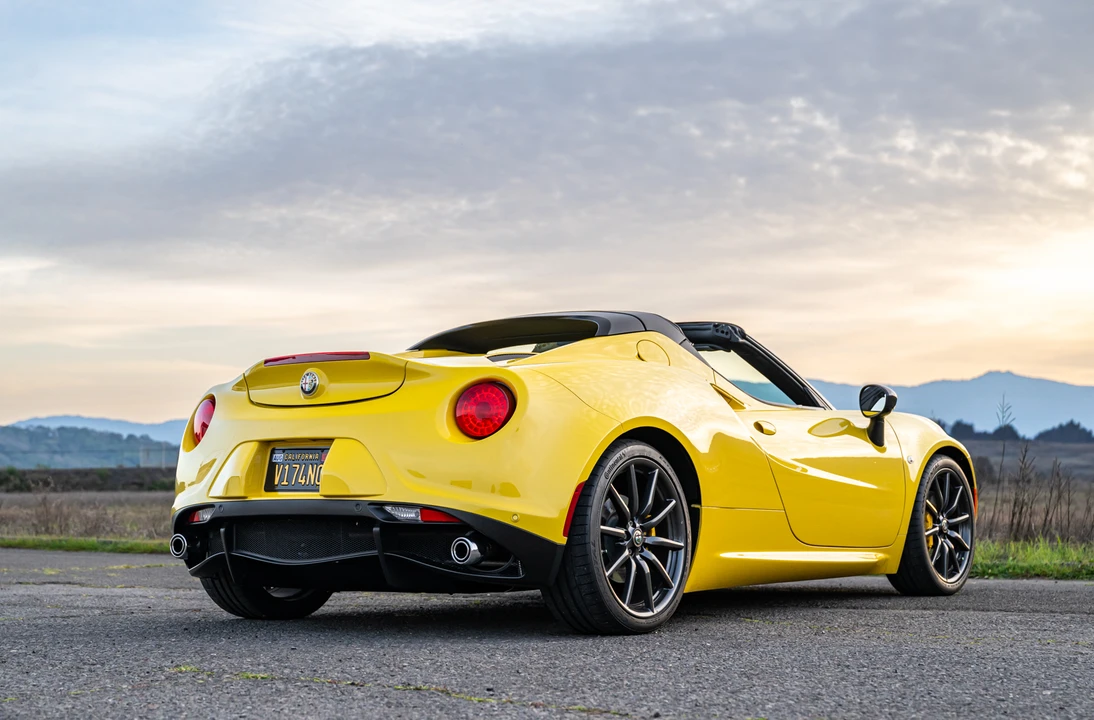 2016 Alfa Romeo 4C Spider - Image 31 of 31