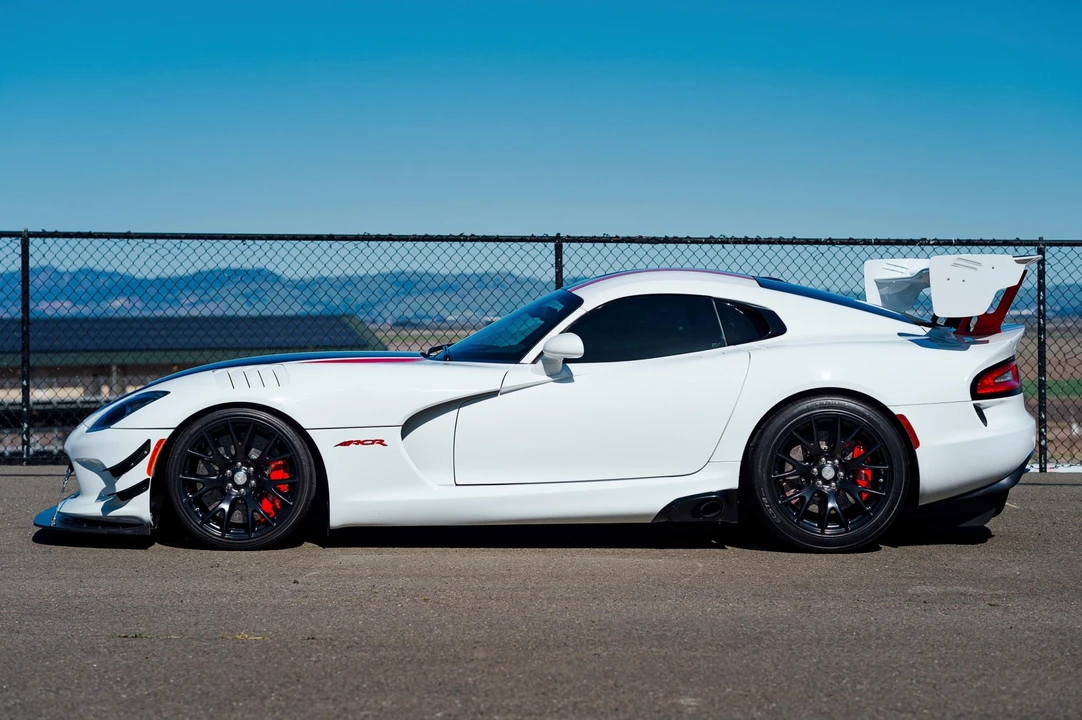2016 Dodge Viper ACR 5th Gen - Image 7 of 31