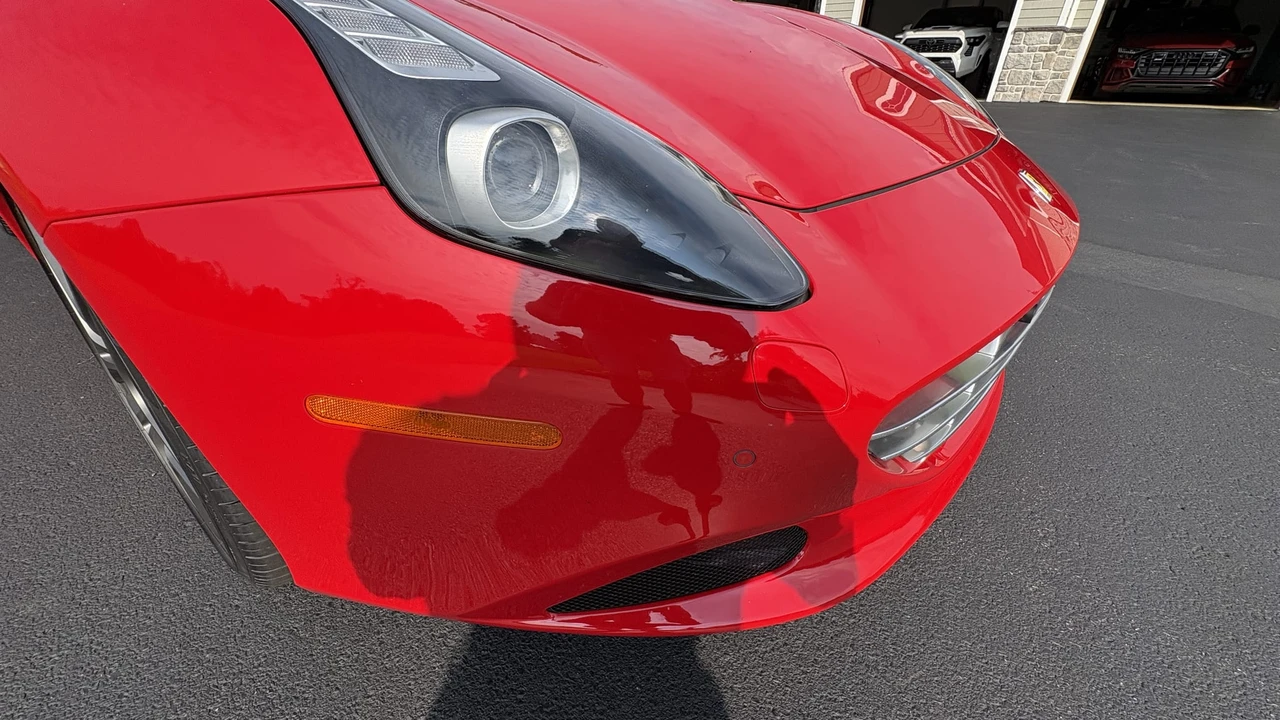 2016 Ferrari California T - Image 25 of 31