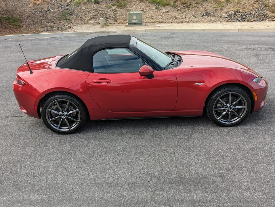 2016 Mazda ND MX-5 Miata - Image 17 of 31