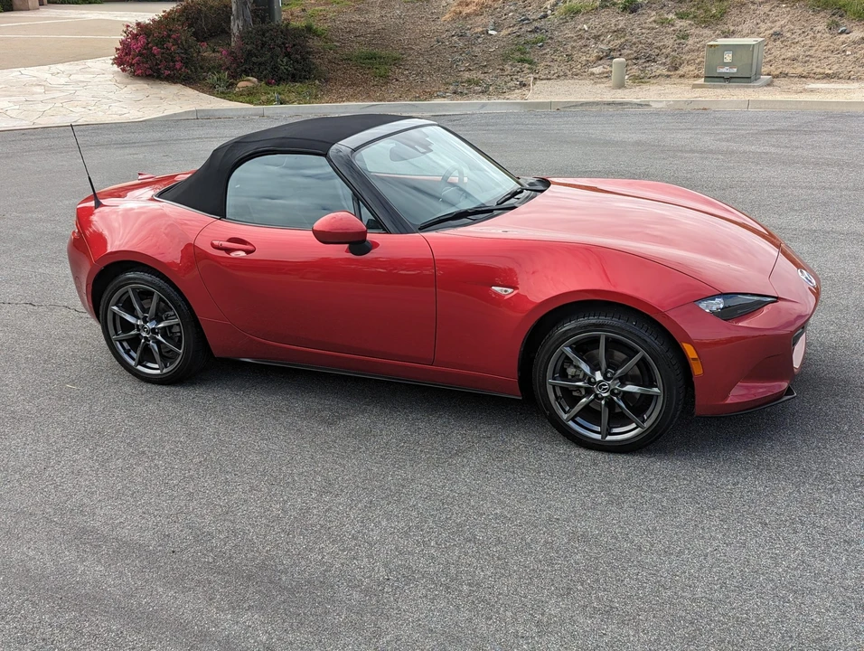 2016 Mazda ND MX-5 Miata - Image 18 of 31