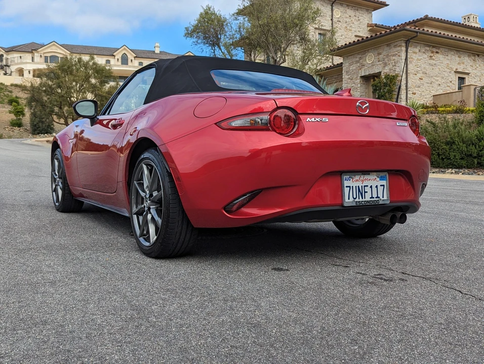 2016 Mazda ND MX-5 Miata - Image 28 of 31