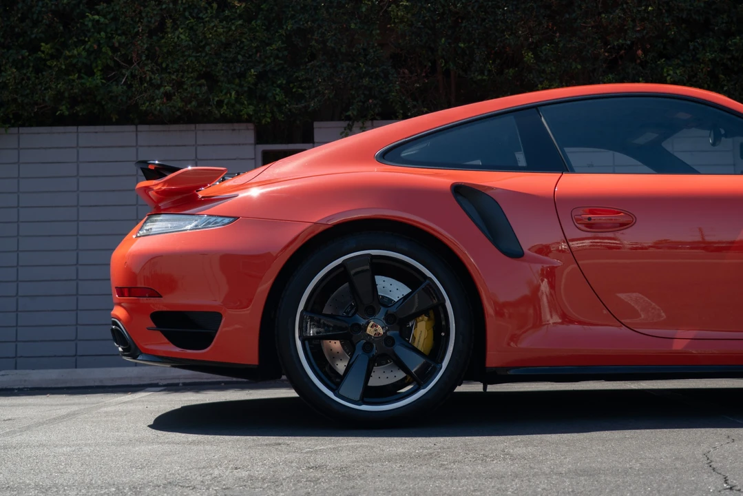 2016 Porsche 991 Turbo - Image 18 of 31