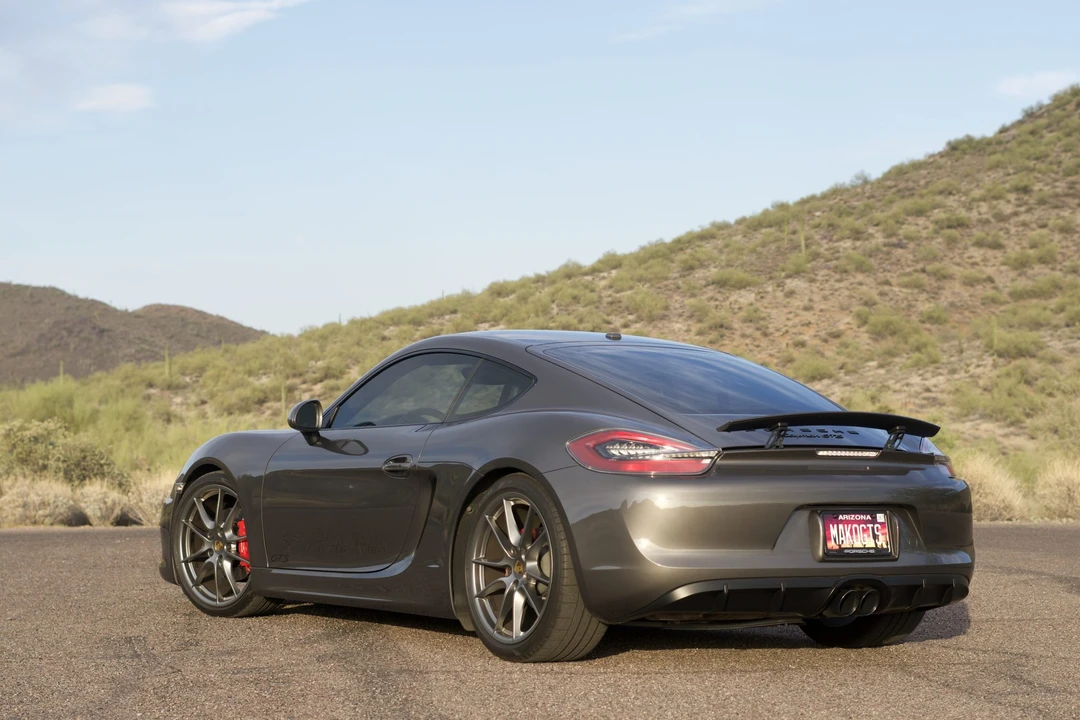 2016 Porsche 981 Cayman GTS - Image 9 of 31