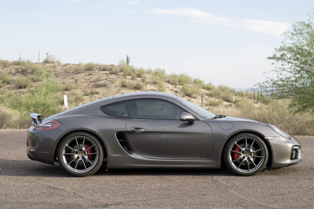 2016 Porsche 981 Cayman GTS - Image 6 of 31
