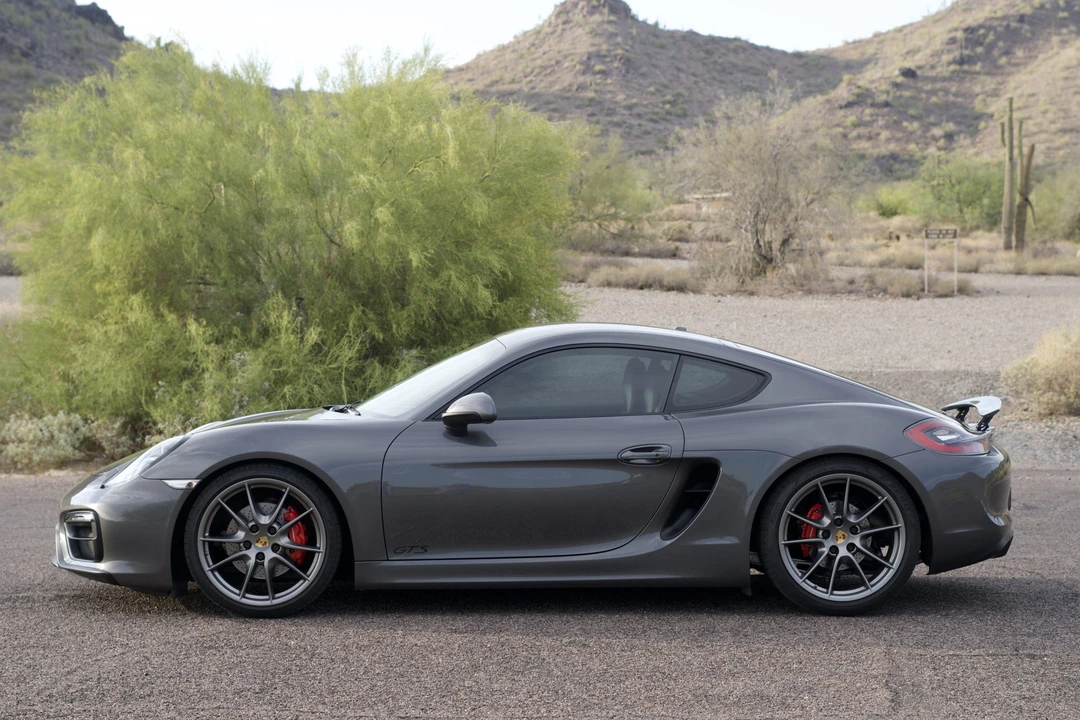 2016 Porsche 981 Cayman GTS - Image 11 of 31