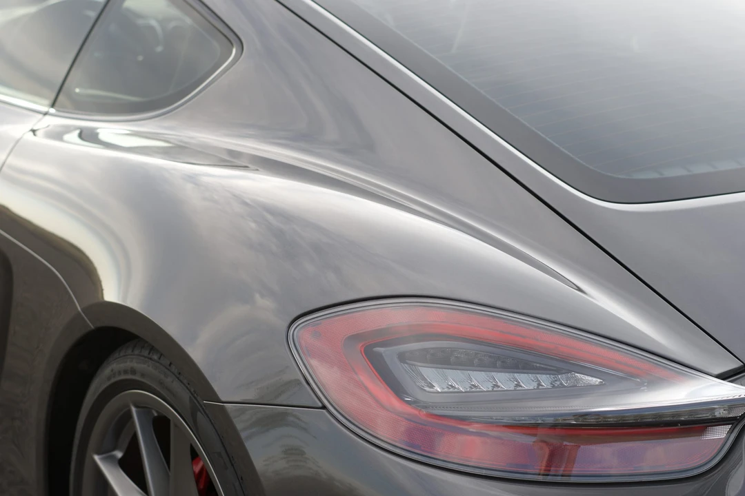 2016 Porsche 981 Cayman GTS - Image 27 of 31