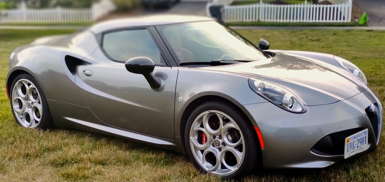 2017 Alfa Romeo 4C Coupe - Image 11 of 31